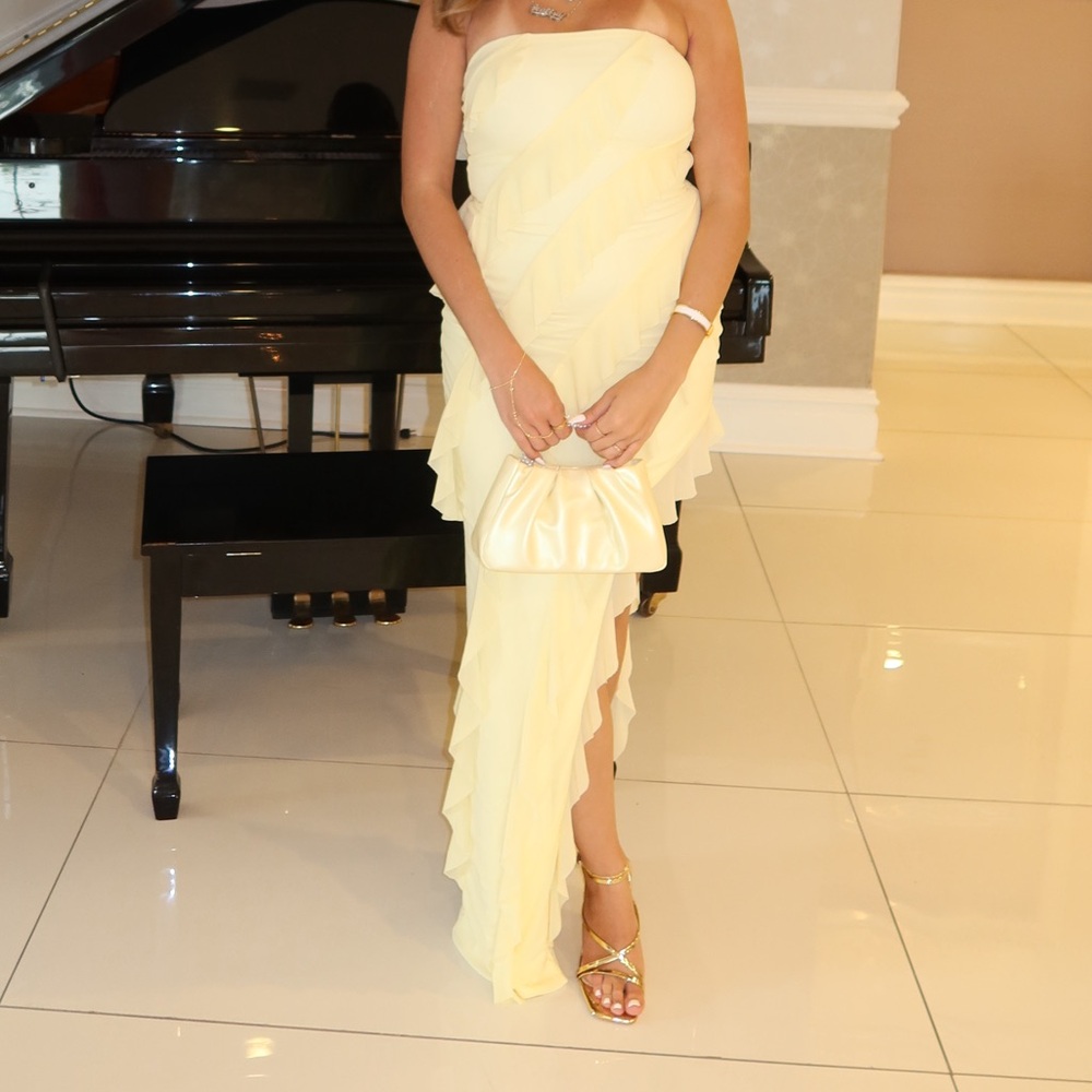 Windsor Yellow Strapless Dress